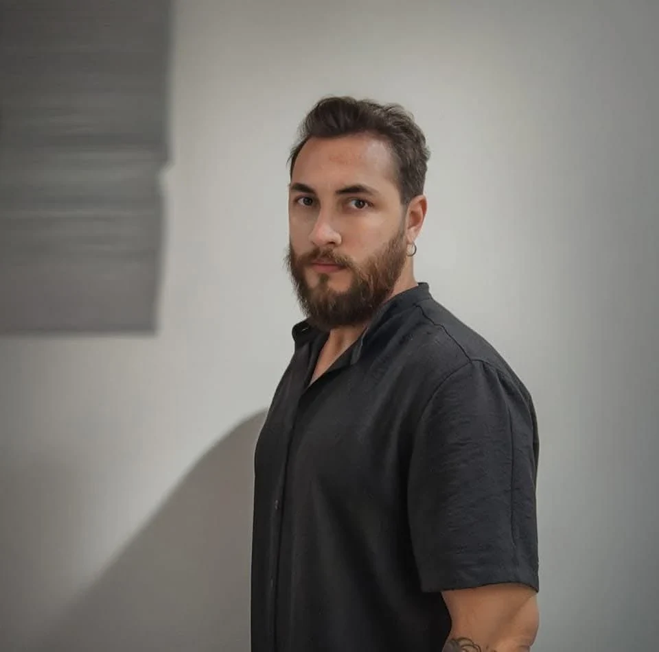 Romeu Ferrazin, profissional da Romeu Beauty